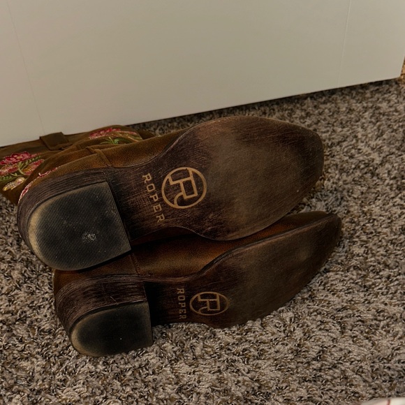 Roper Embroidered Floral Womens Cowboy Boots - Picture 4 of 5